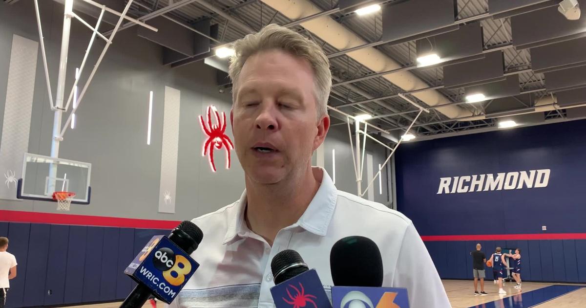 UR’s Chris Mooney on chemistry with 5 new transfers, 2 freshmen [Video]