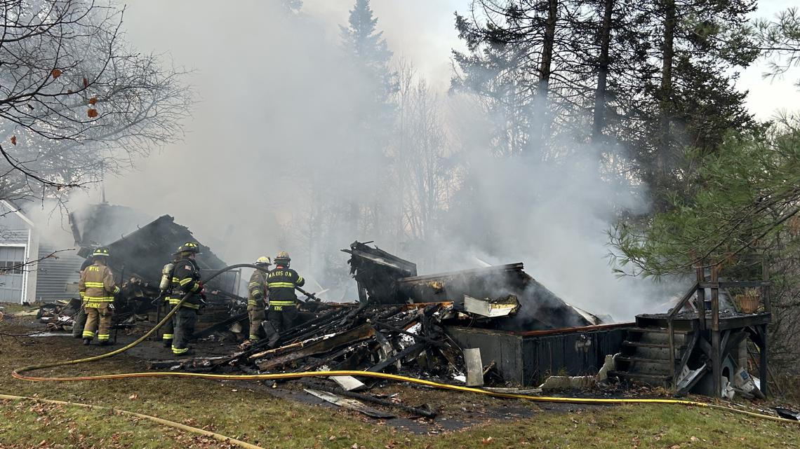 Person dies from injuries sustained in house fire in Skowhegan [Video]