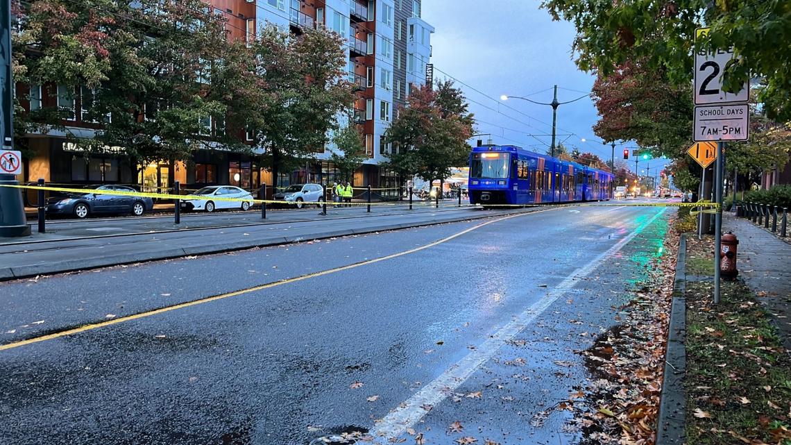 Person dies after being hit by MAX train in North Portland [Video]