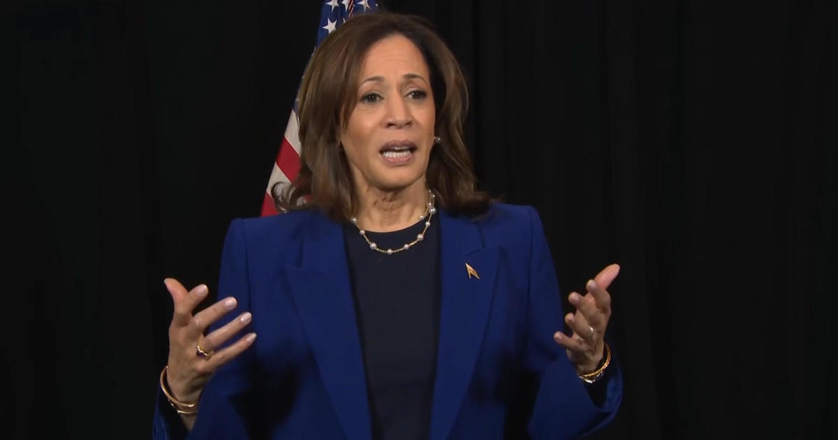 Harris makes final campaign push in West [Video]