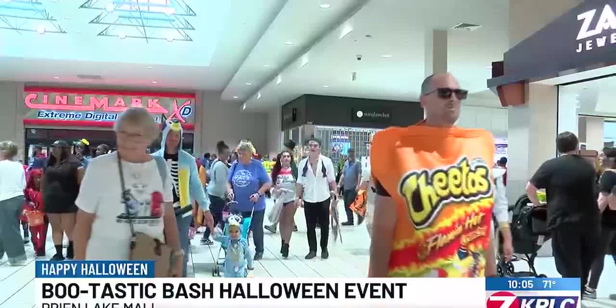 Trick-or-treaters fill Prien Lake Mall for Boo-Tastic Bash [Video]