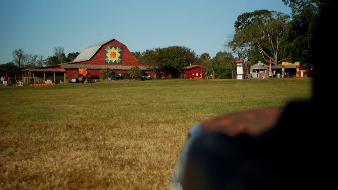 NC farms unite behind farmers who lost crops to Hurricane Helene [Video]