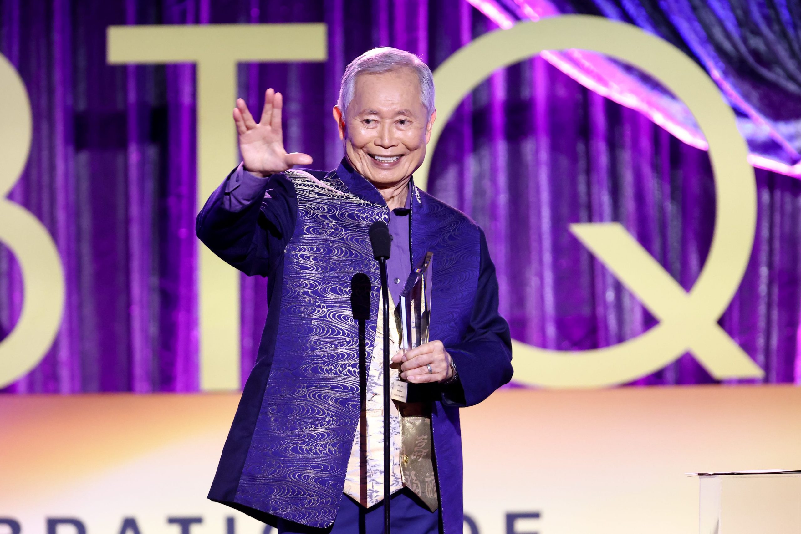 Mazzoni Center to honor Star Treks George Takei [Video]