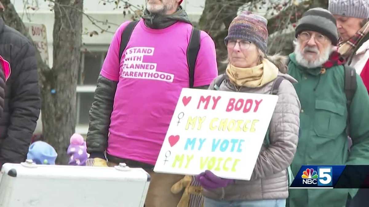 United voices rally for womens rights in Montpelier [Video]