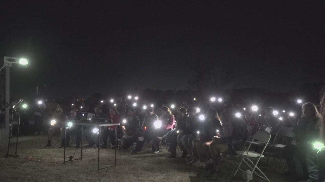 Community mourns death of Alex Bingham with vigil [Video]