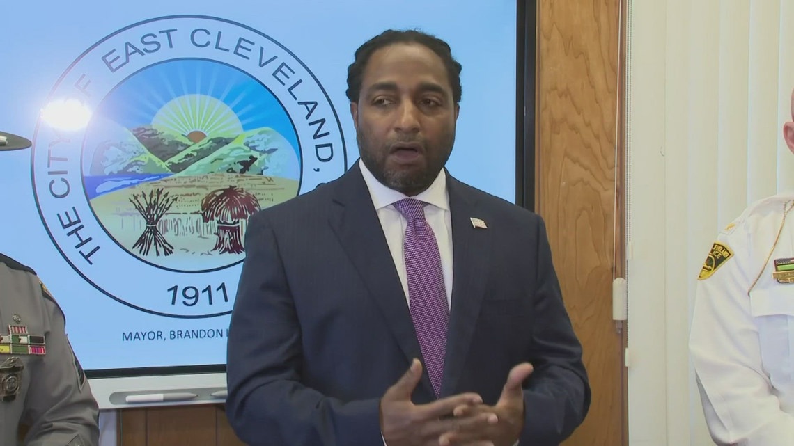 Judges appointed possible suspension for East Cleveland mayor [Video]