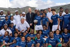 Prince William plays rugby on S.Africa climate prize visit [Video]