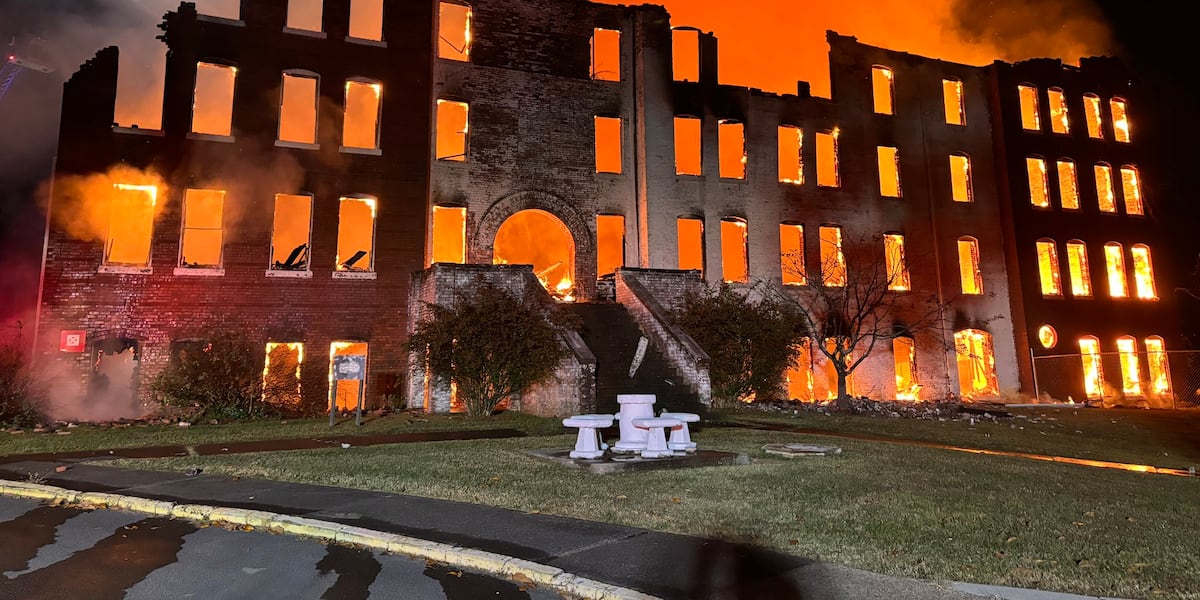 Its a sad day’ | Flames engulf administration building at Knoxville College [Video]