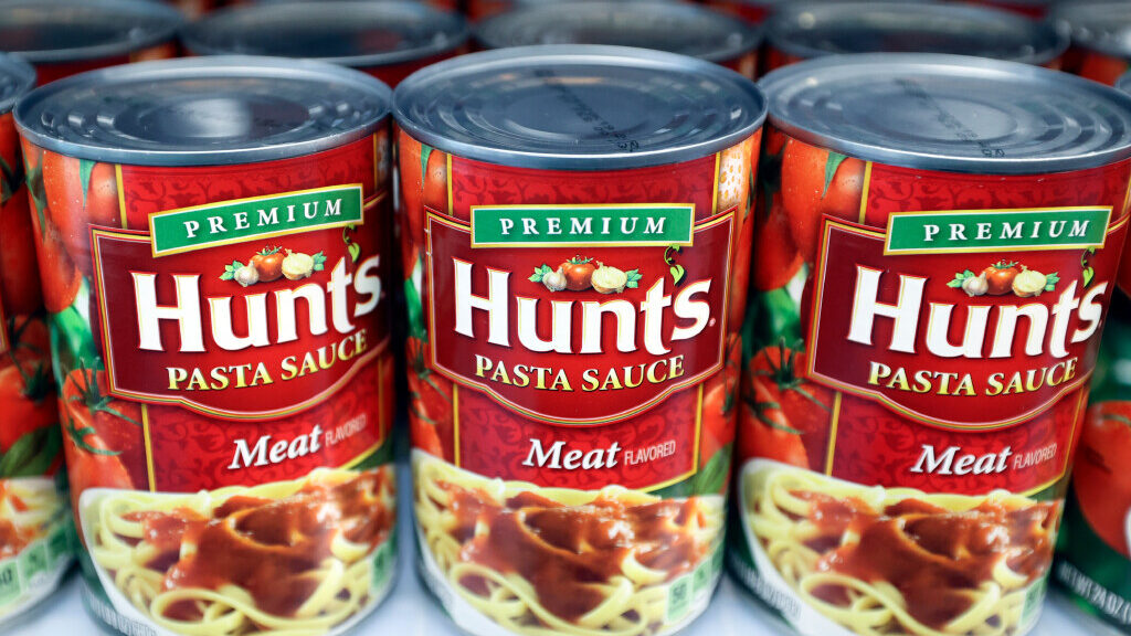 Low food supply plagues local food pantries [Video]