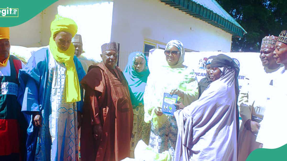 Jubilation as BATN Foundation Distributes Poultry Farming Resources to Women in Zamfara [Video]