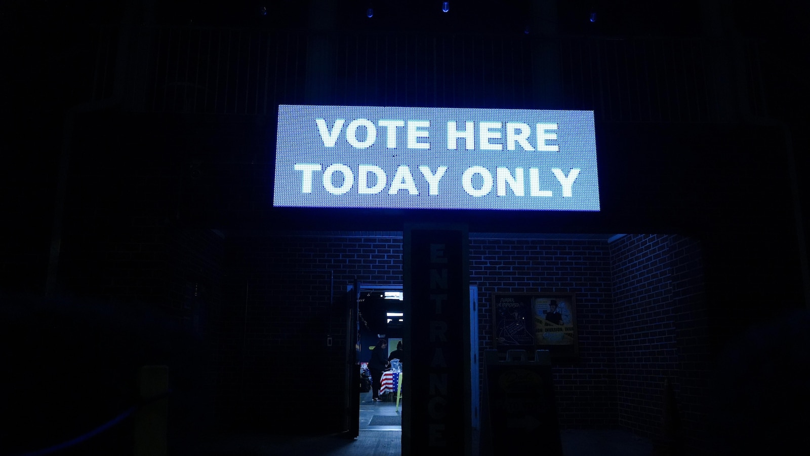 Voting period marked by massive early turnout ends with few problems, generally smooth Election Day [Video]