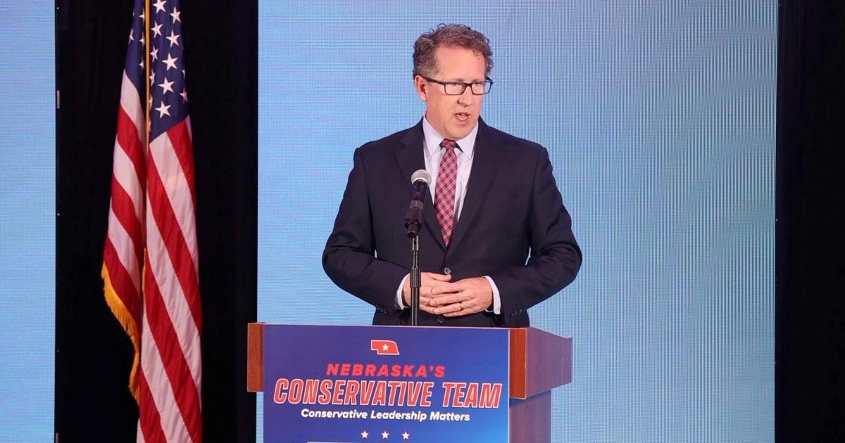 Rep. Adrian Smith speaks during the Republican election night watch party [Video]