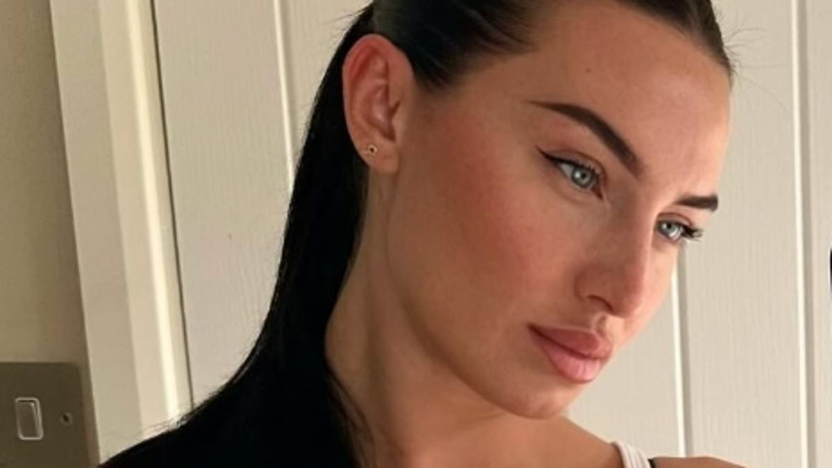 Annie Kilner poses WITHOUT her wedding ring as she shows ex Kyle Walker what he’s missing in a sexy figure-hugging dress – as her divorce from the footballer gets underway [Video]