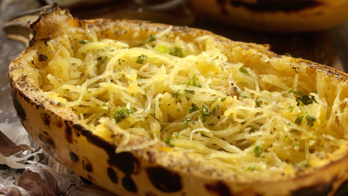 Im seeing spaghetti squash recipes all over TikTok  is it the new zoodles? [Video]