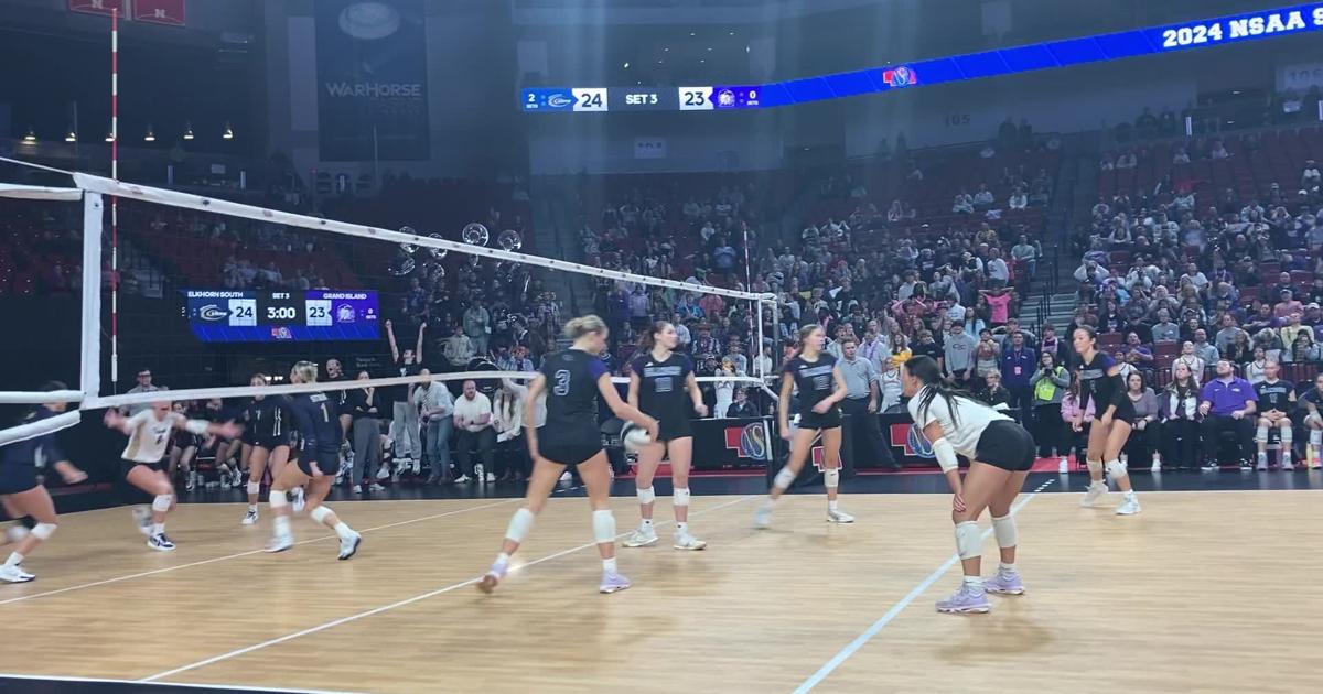 Elkhorn South defeats Grand Island in semifinals of Nebraska state volleyball [Video]