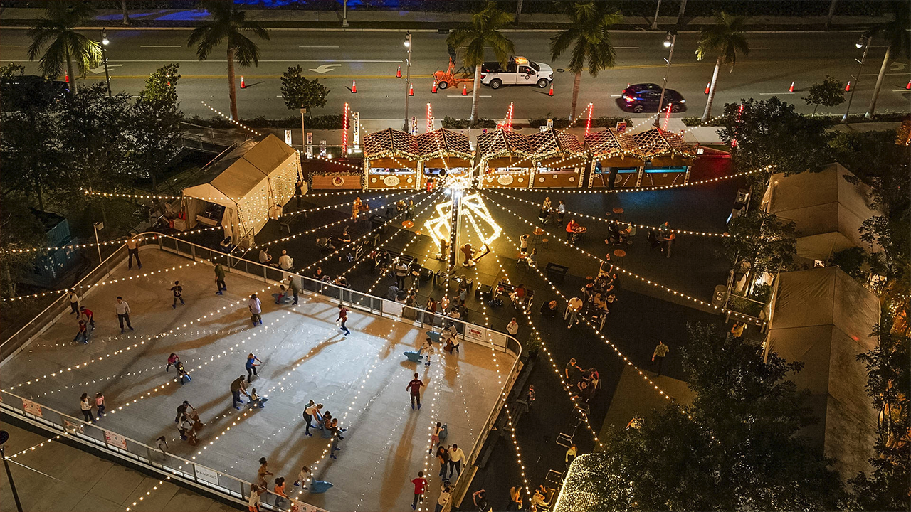 Florida hotel opens outdoor ice skating rink that will ‘stay frozen’ [Video]