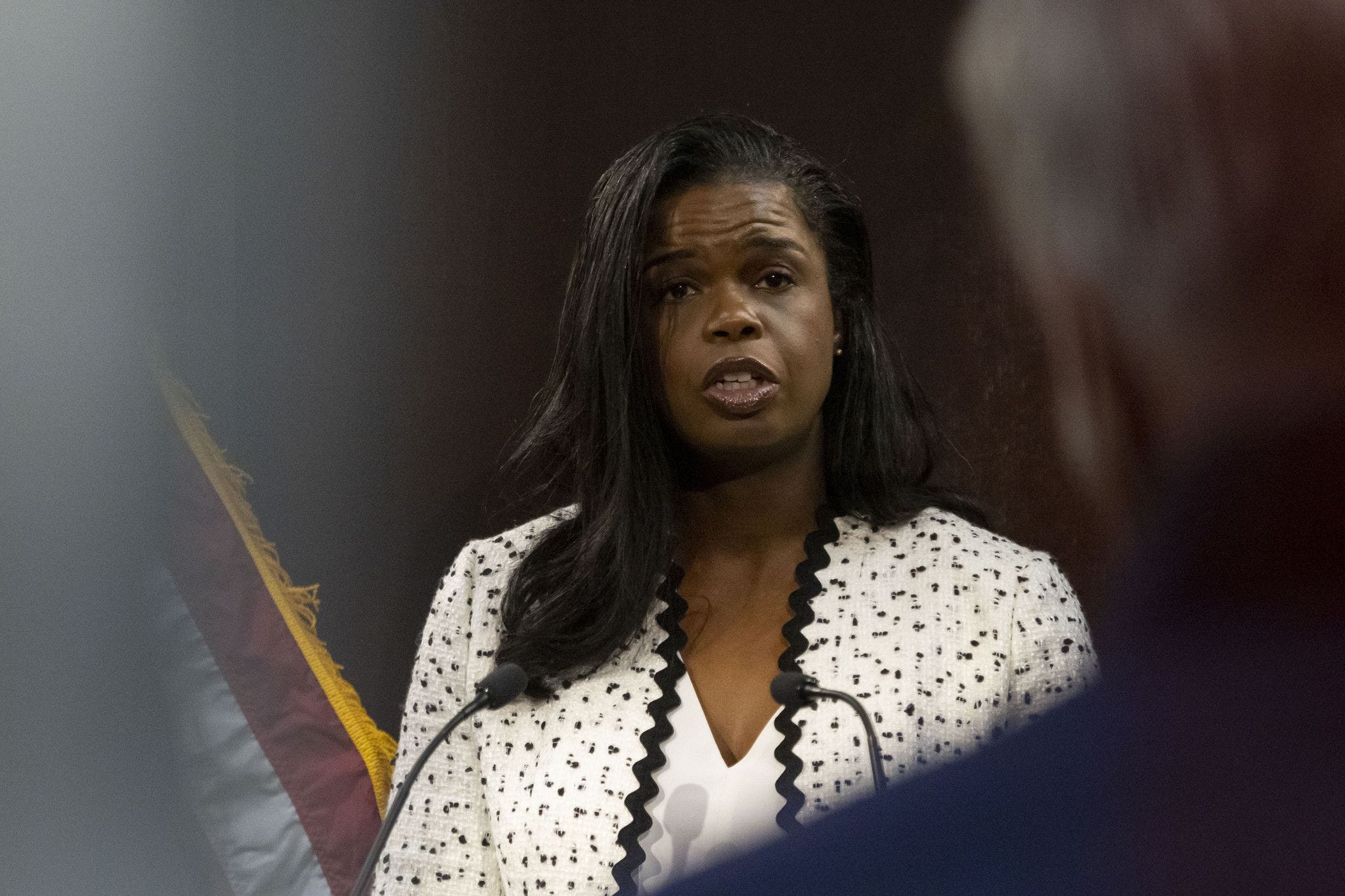 Outgoing States Attorney Kim Foxx speaks about gun violence [Video]