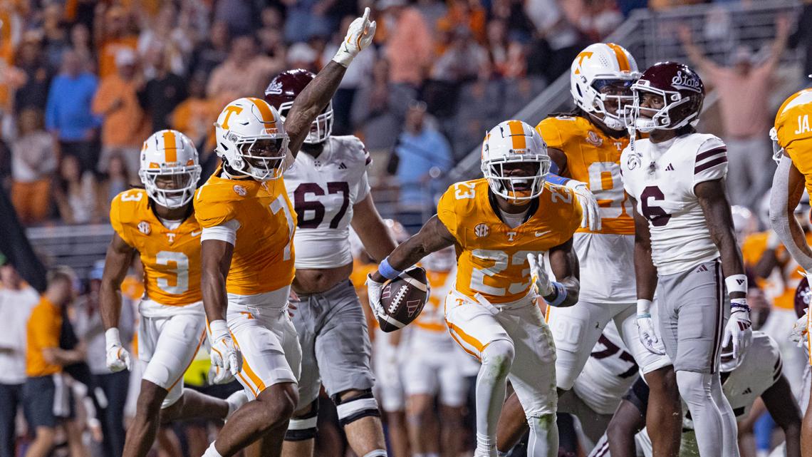 Vols up 1, move to No. 6 in latest AP Top 25 poll [Video]