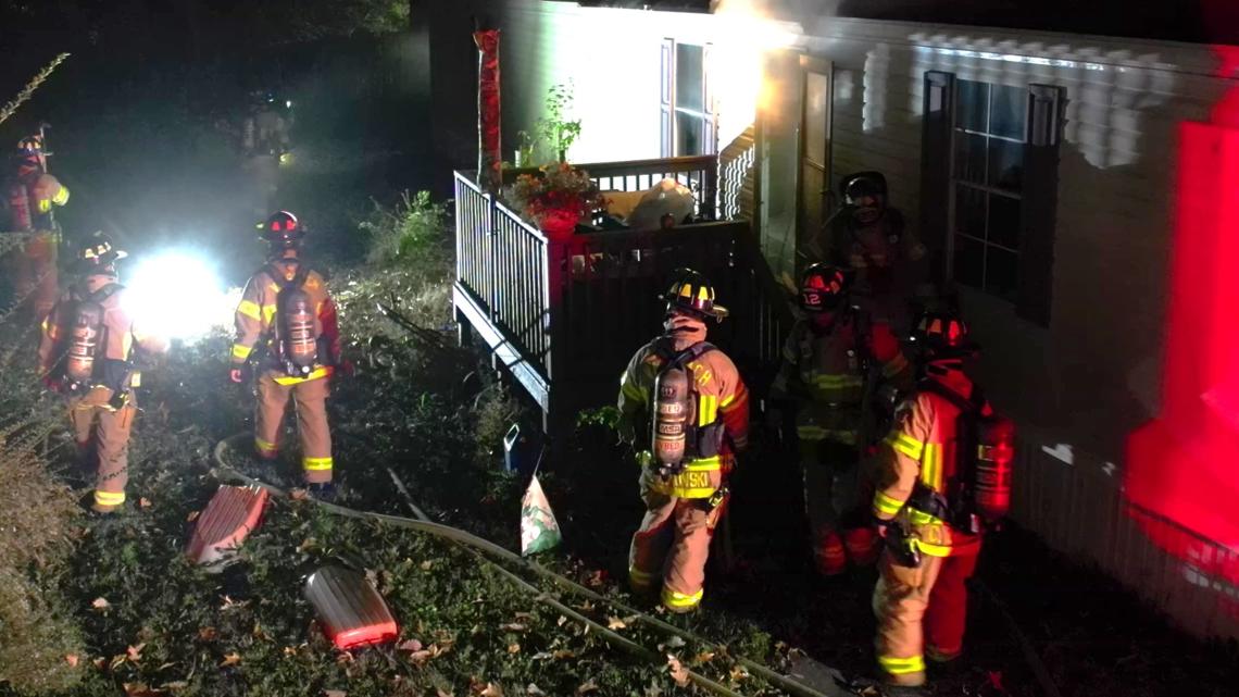 A smoke alarm previously installed by firefighters alerted a Virginia Beach family to a fire in their mobile home [Video]