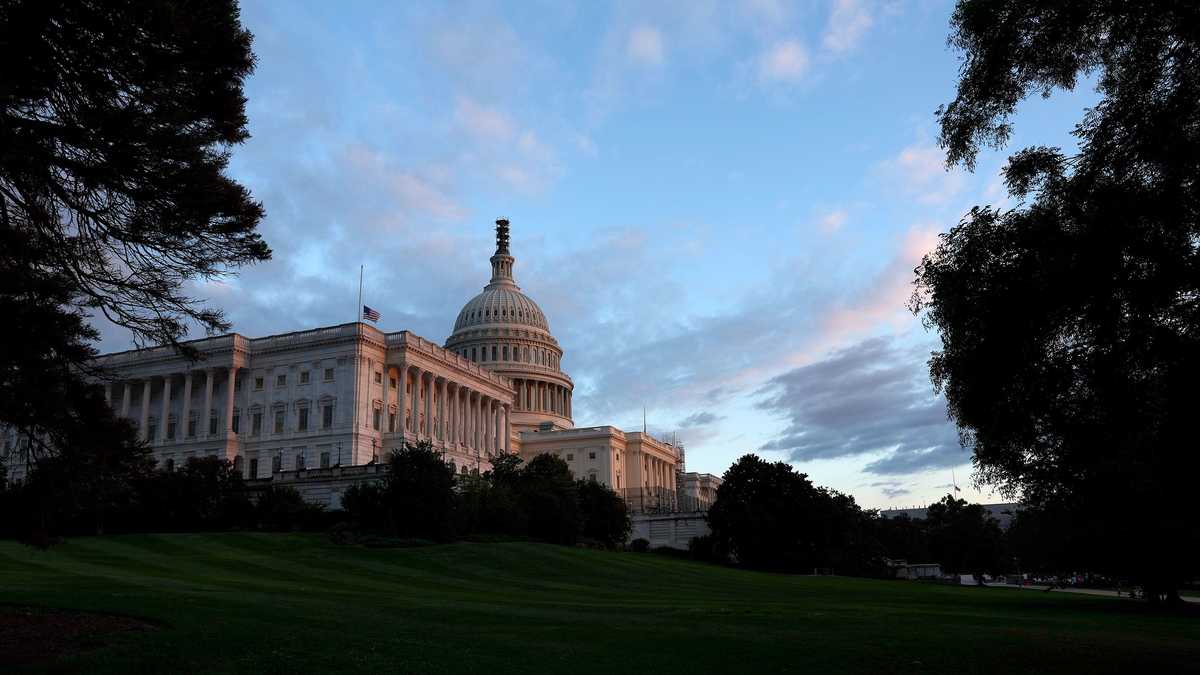 Congress returns to unfinished business and a new Trump era [Video]