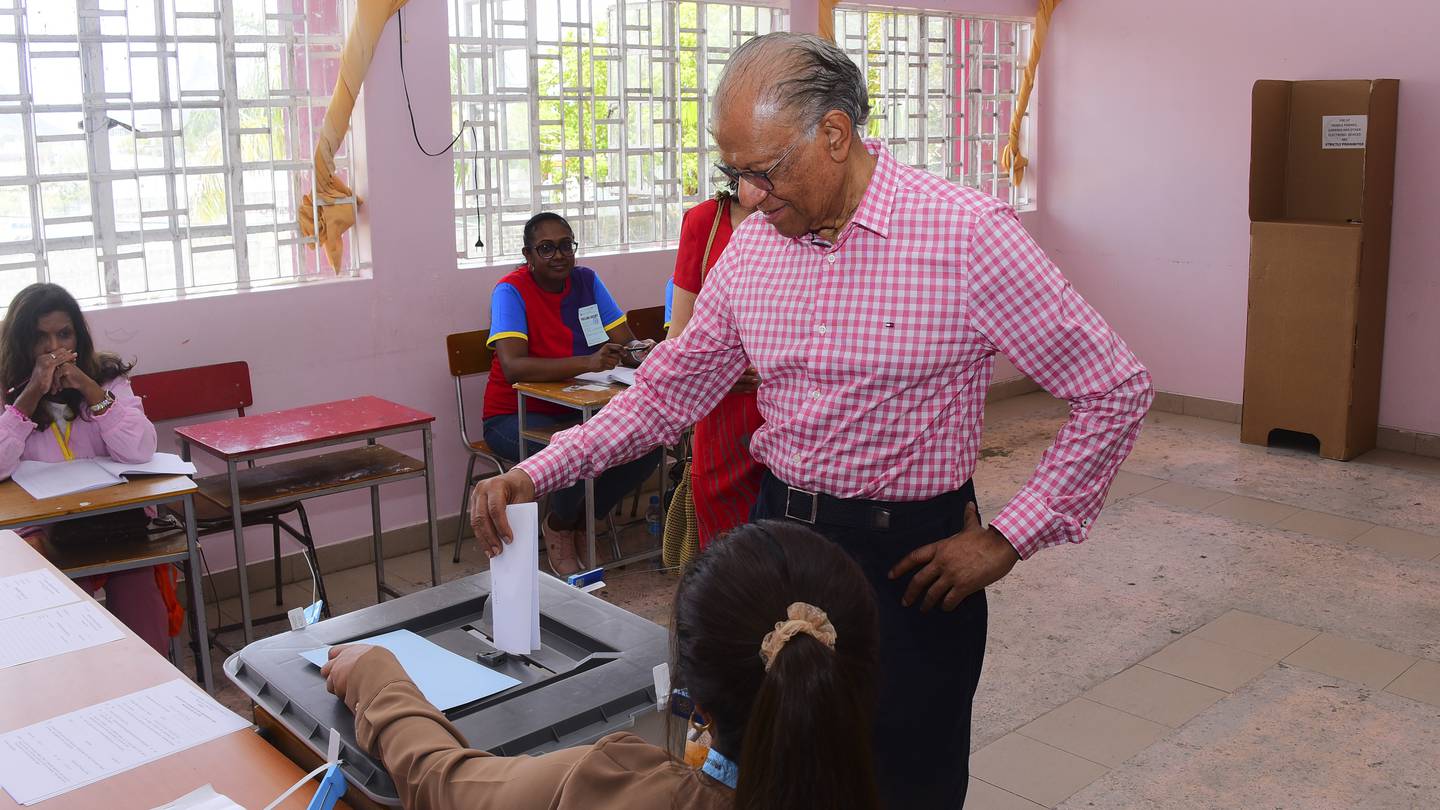 Mauritius opposition wins country