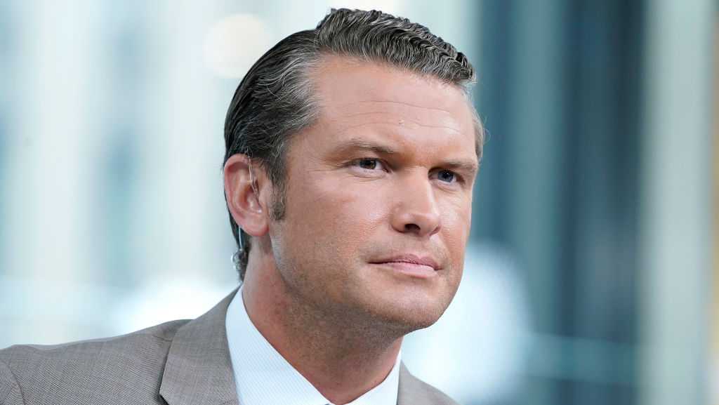 Trump nominates Fox News host Pete Hegseth for defense secretary [Video]