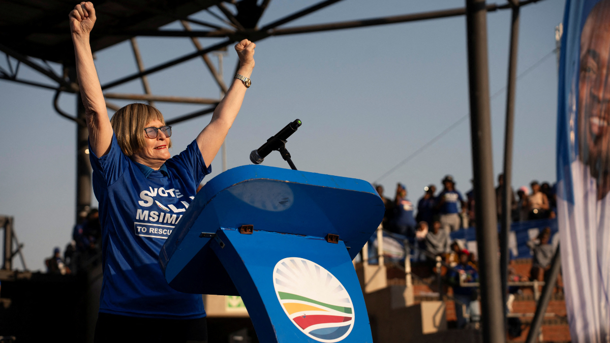 ANC enticed by incentives from rogue states, claims Helen Zille [Video]