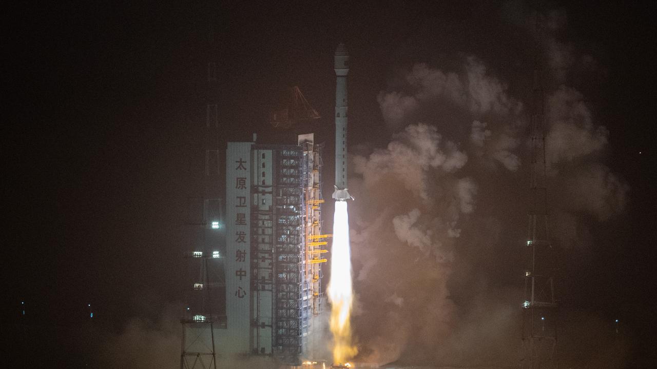 China launches ocean-salinity detection satellite [Video]