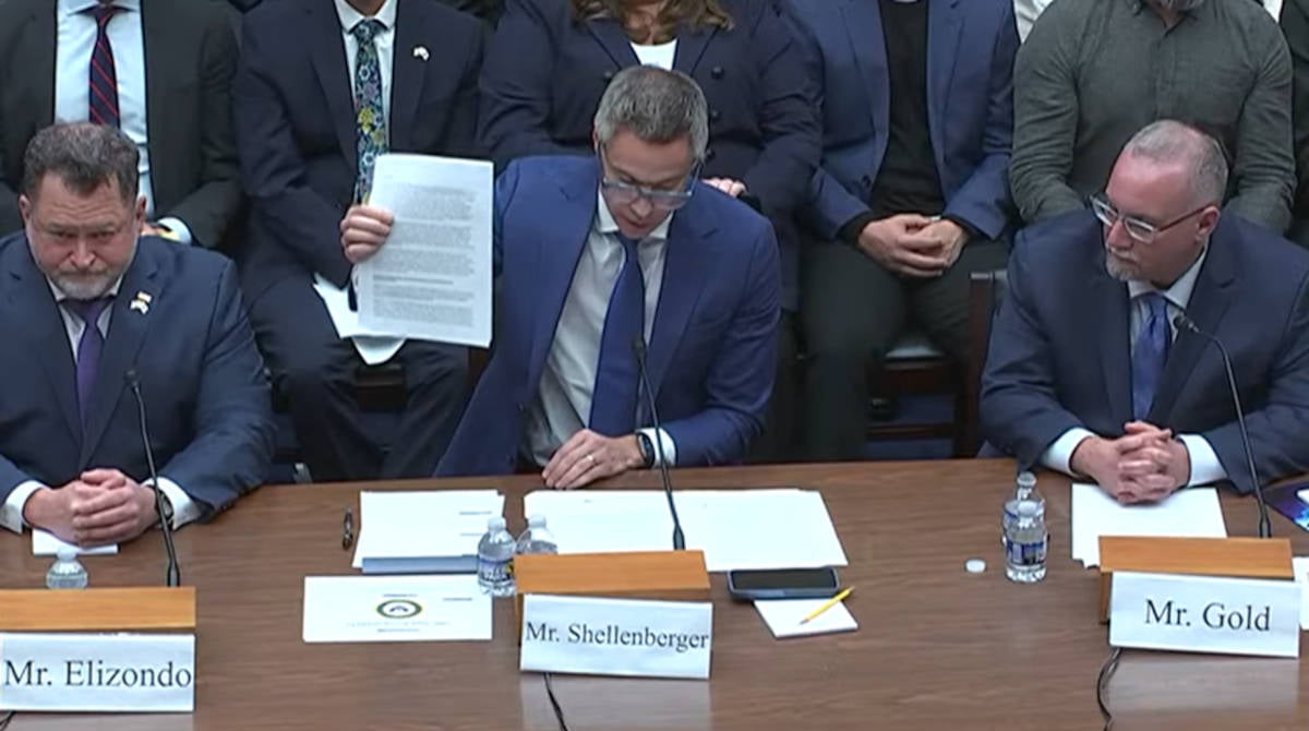 U.S. Experts Testify Before Congress on Secret UFO Programs [Video]