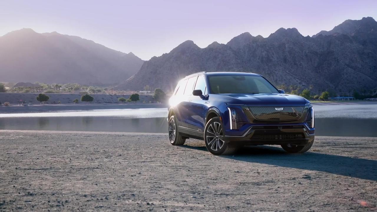 The all-electric 2026 Cadillac VISTIQ Design [Video]