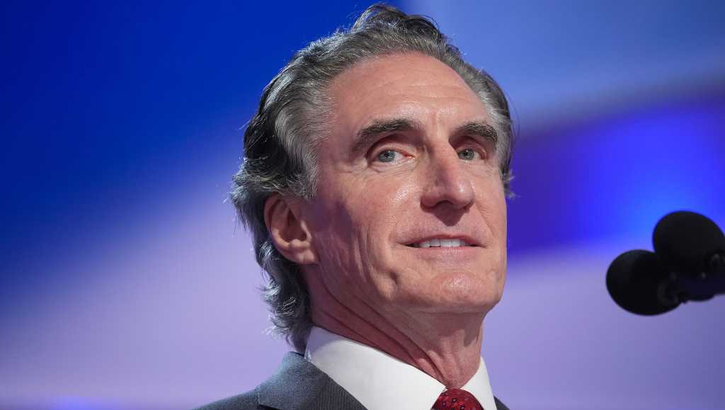 North Dakota Gov. Doug Burgum to lead Department of the Interior, Trump says [Video]