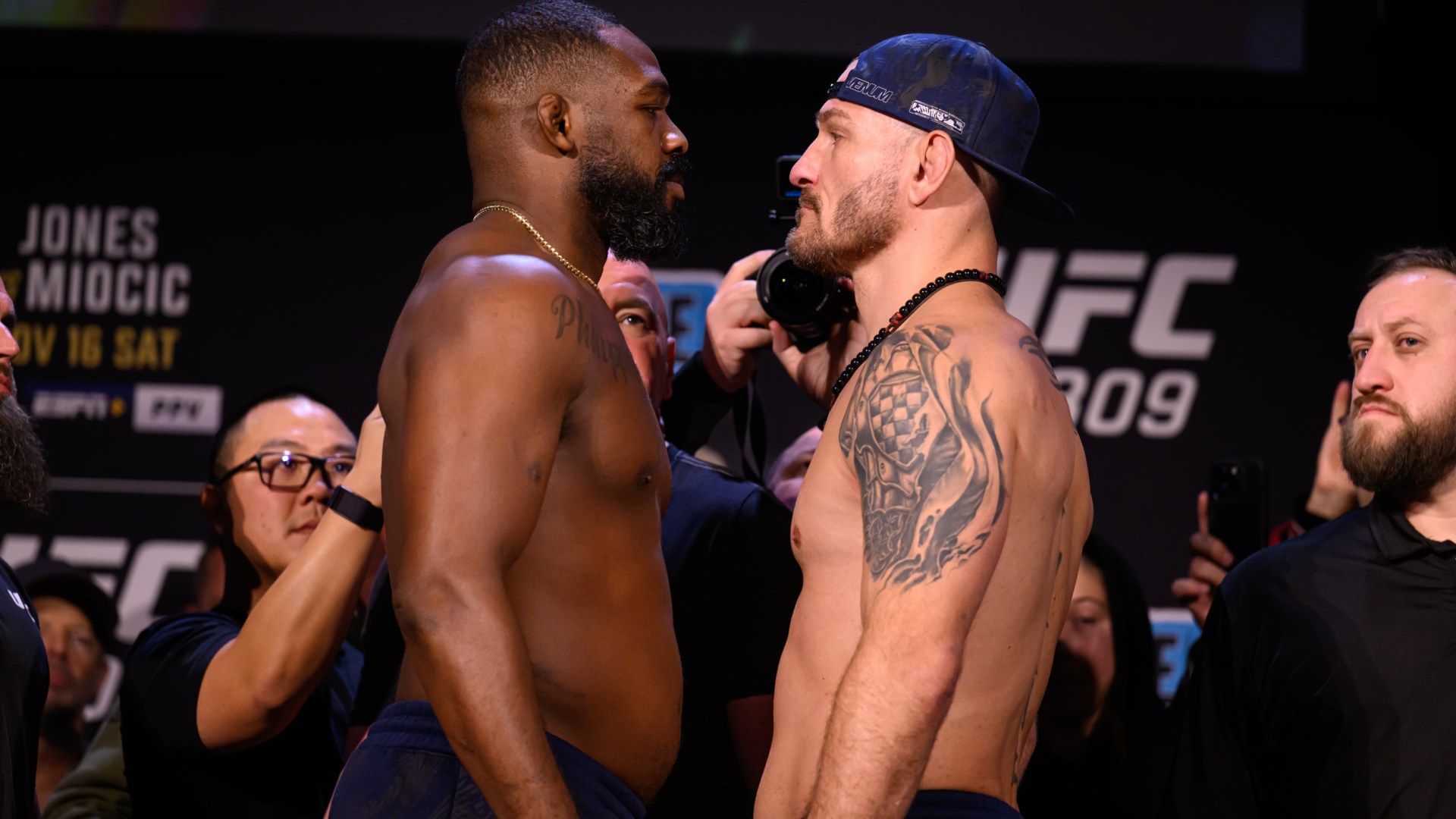 Watch Jon Jones and Stipe Miocic have FIERY final UFC 309 face off in front of Dana White ahead of MSG fight  The US Sun [Video]