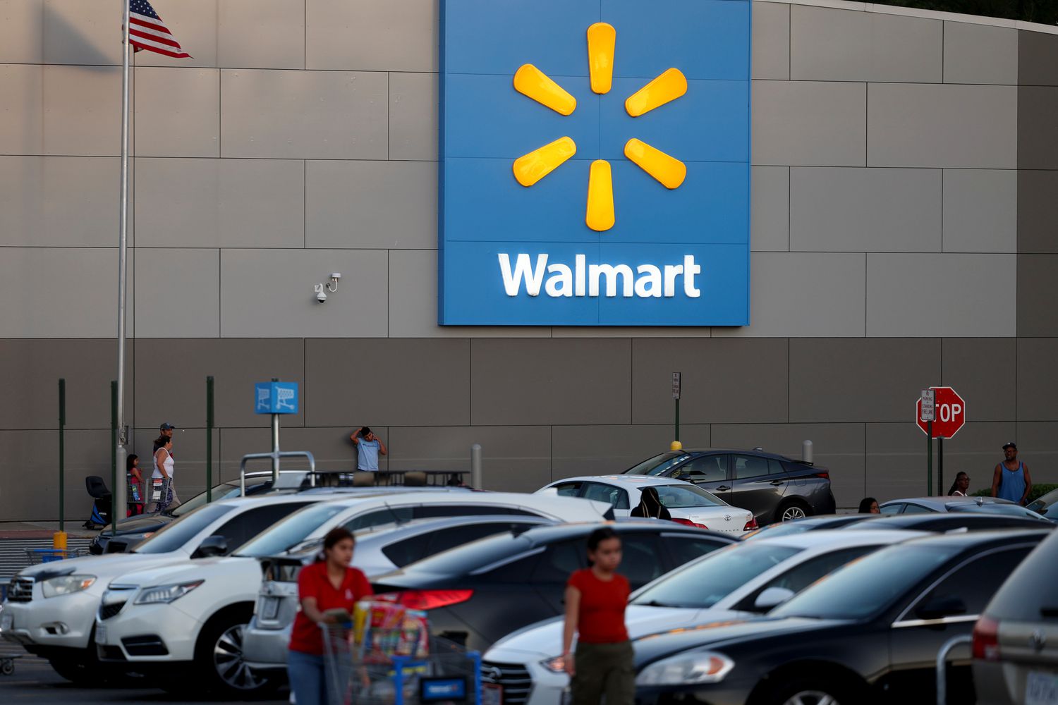 What Analysts Think of Walmart