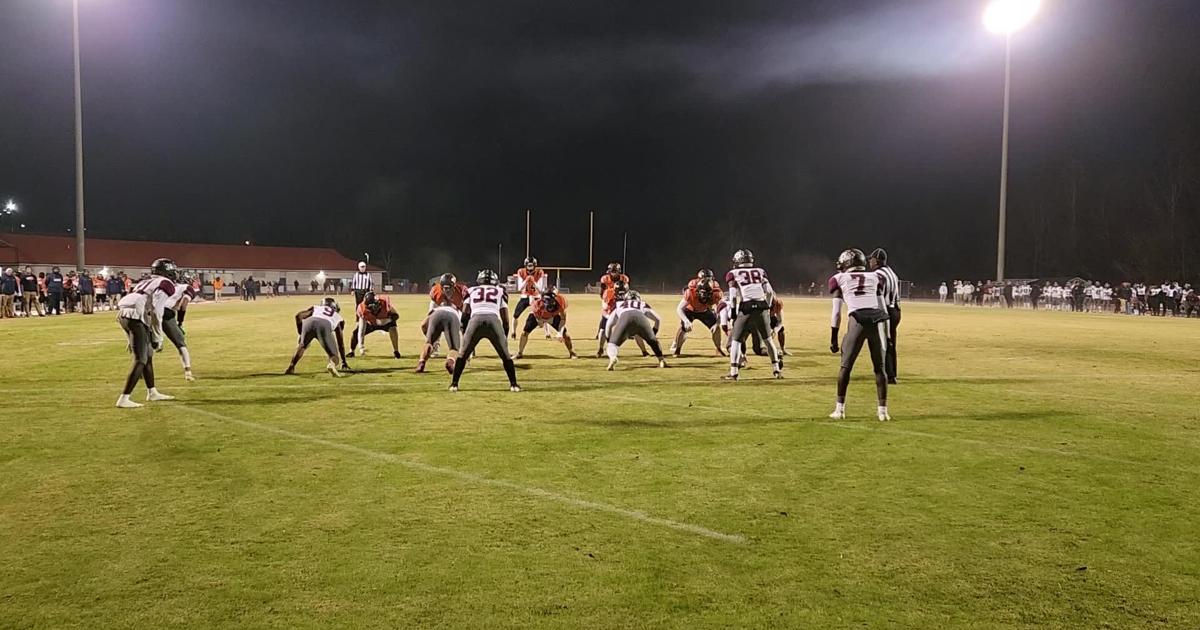 Manchester scores the first touchdown against Thomas Dale in the second quarter [Video]