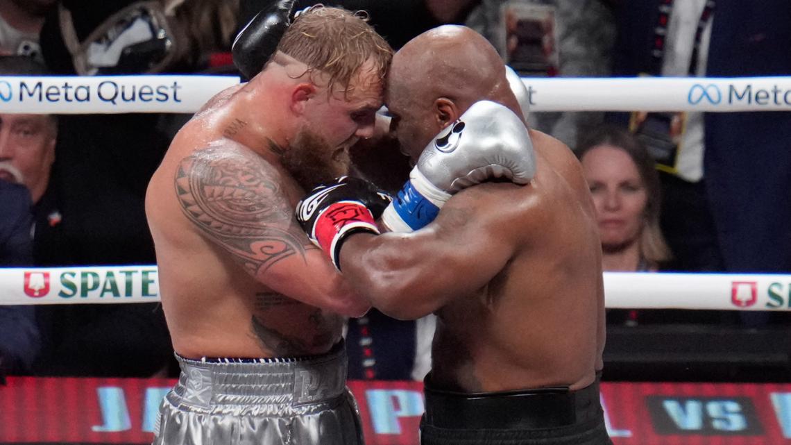 Tyson-Paul fight experienced streaming delays, frustrating viewers [Video]