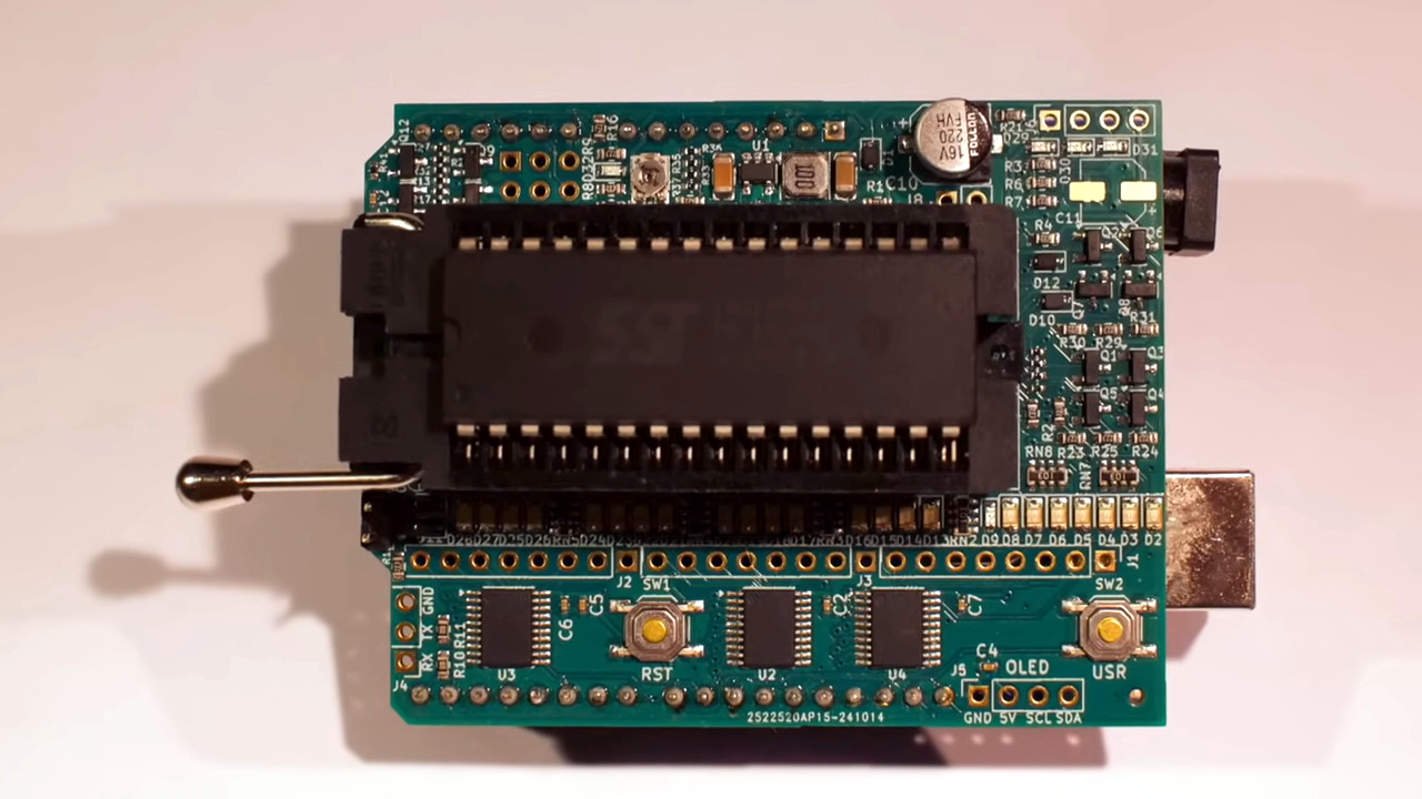 Open Source Universal ROM Programmer Grows Up [Video]