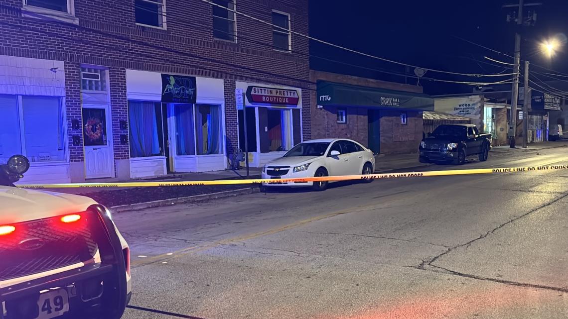 Officer involved in south Toledo shooting overnight, police say [Video]