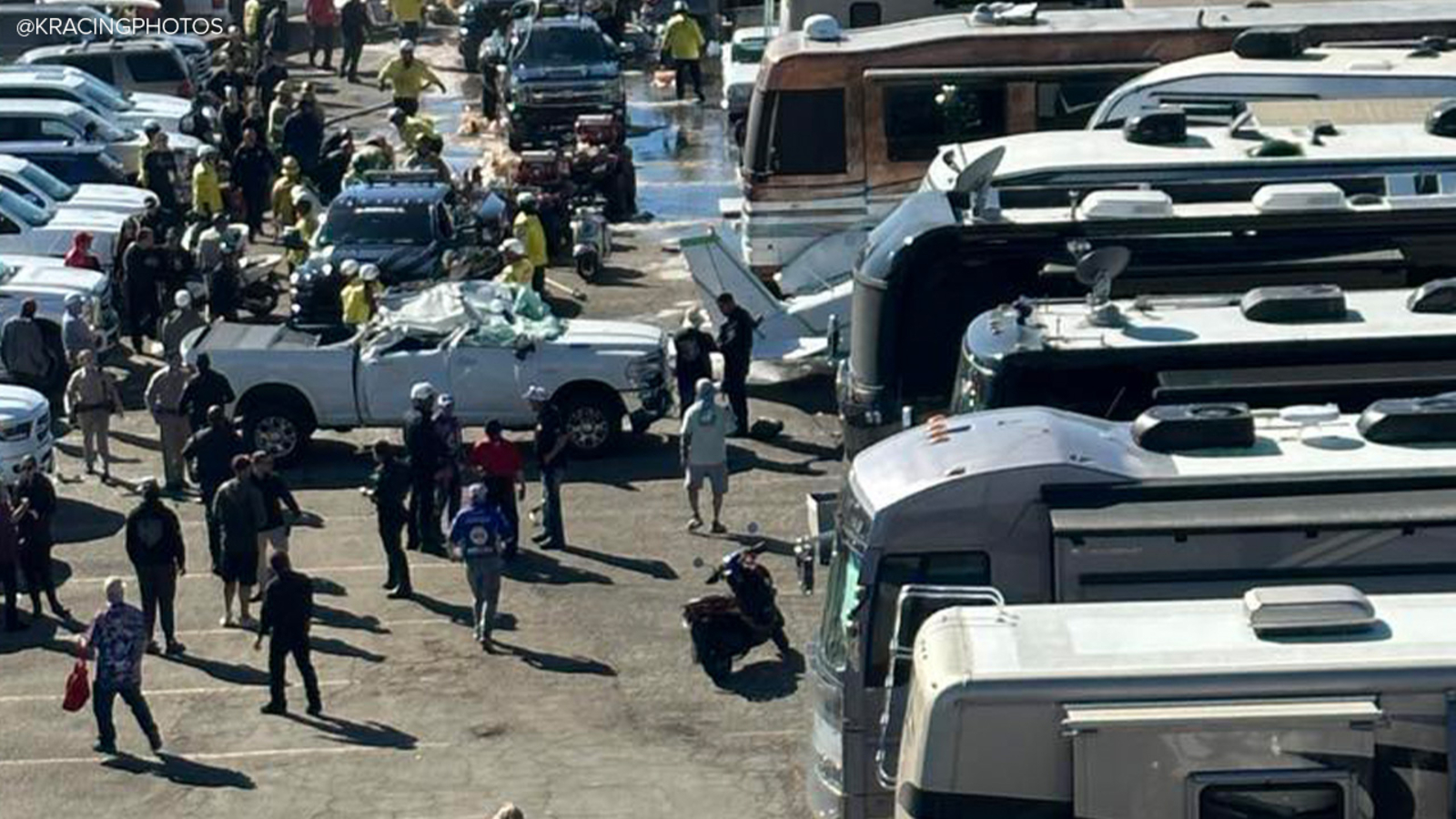 4 injured after small plane crashes at In-N-Out Burger Pomona Dragstrip during NHRA Drag Racing finals [Video]