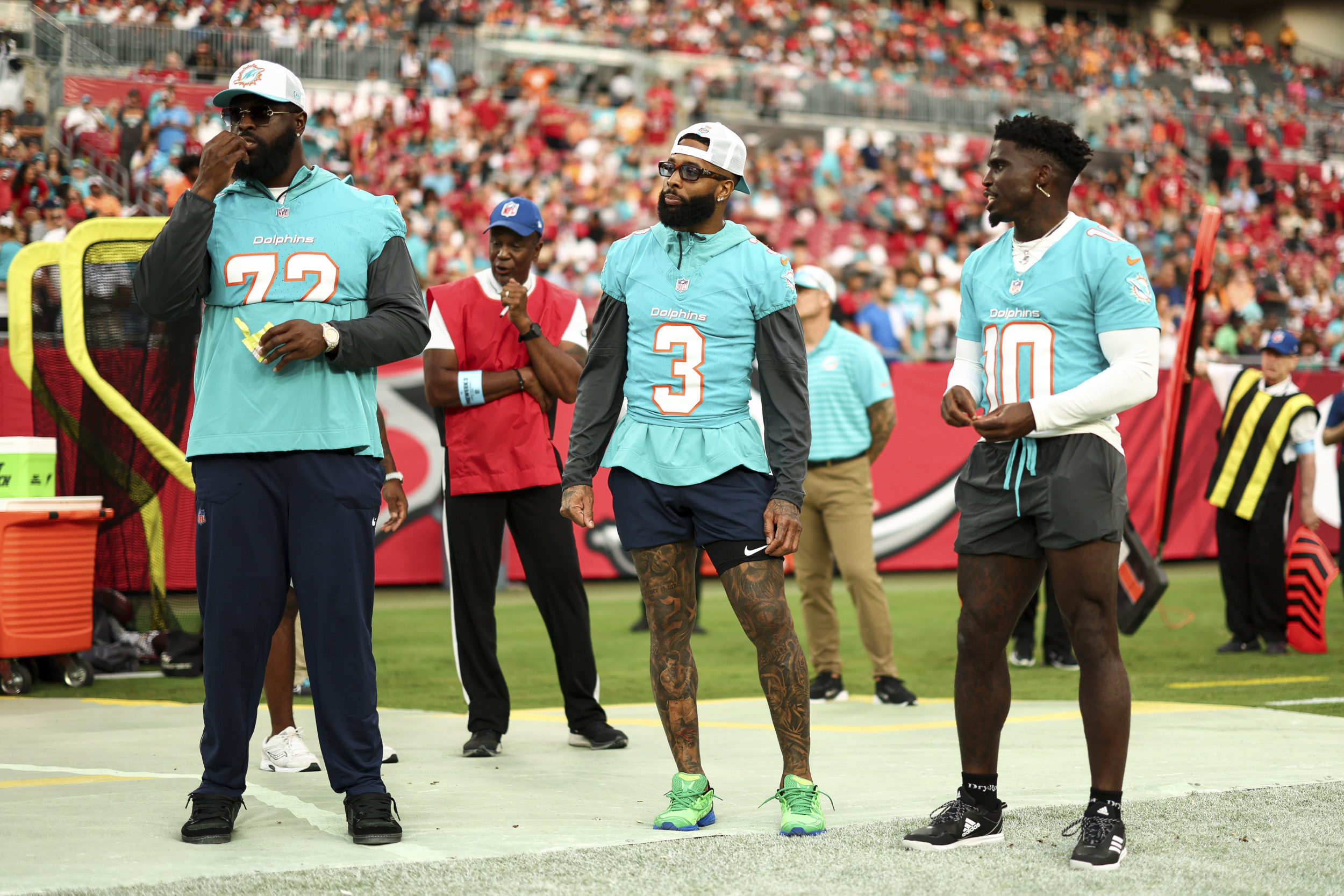 Dolphins Pro Bowl Offensive Star Will Play Despite Missing Practice All Week [Video]