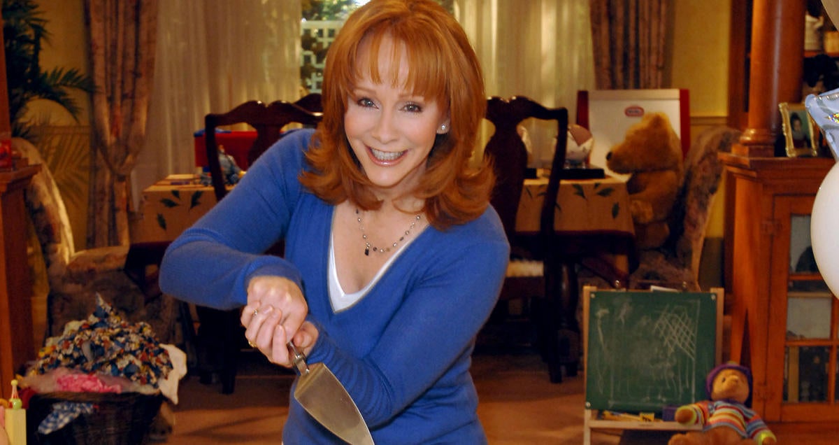 Reba McEntire Sends Urgent Message to Fans to 