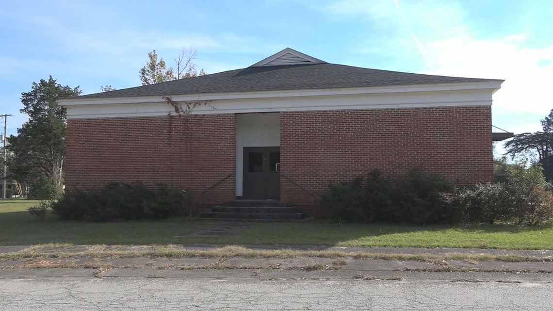 Century-old Cayce school transforms into 