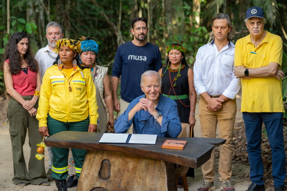 Biden Pledges Amazon Aid in First-Ever Visit by a U.S. President to the Rainforest [Video]