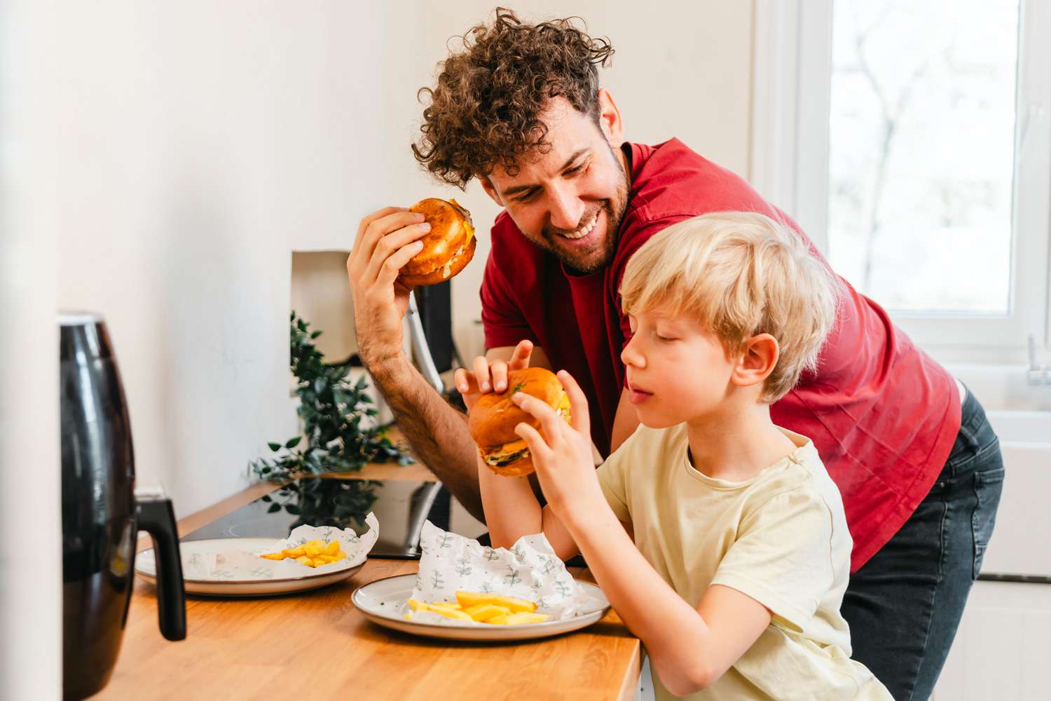 Dad Adds Meat to His Vegan Sons Diets, Says Ex-Wife Is Furious [Video]