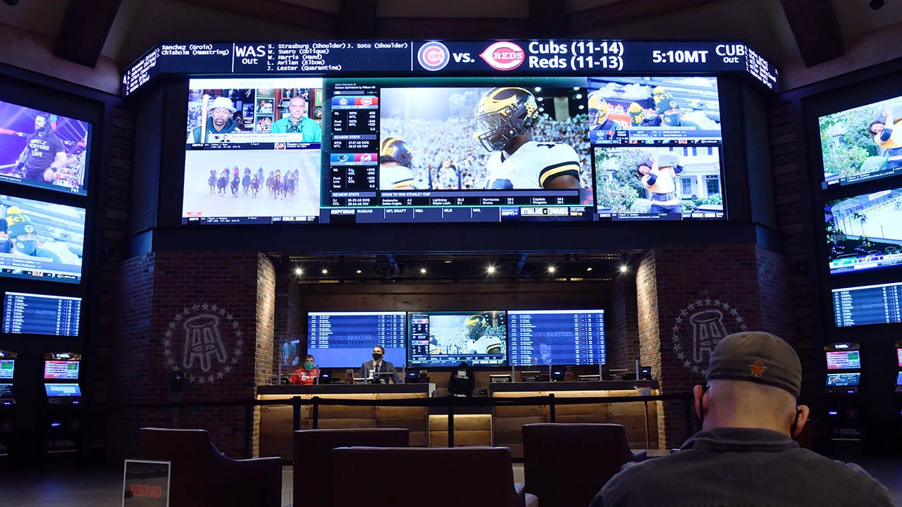 Legalizing sports betting in Texas would pay huge dividends, study says [Video]