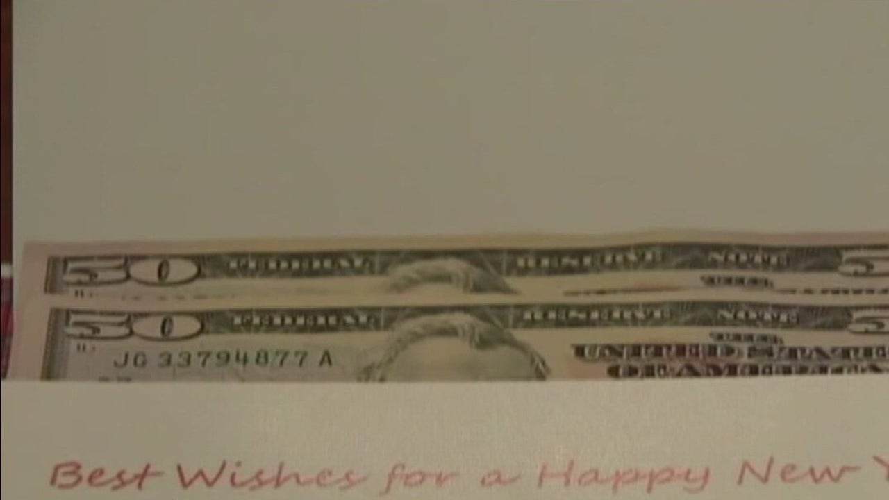 Holiday tipping guide | FOX 13 Tampa Bay [Video]