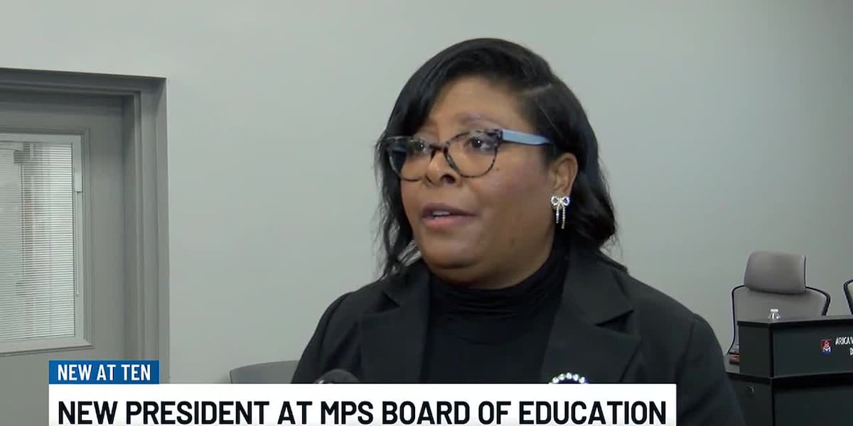 New Montgomery school board president sworn in [Video]