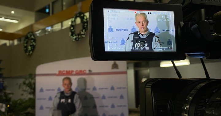 Manitoba RCMP officers to be outfitted with bodycams starting Friday - Winnipeg [Video]