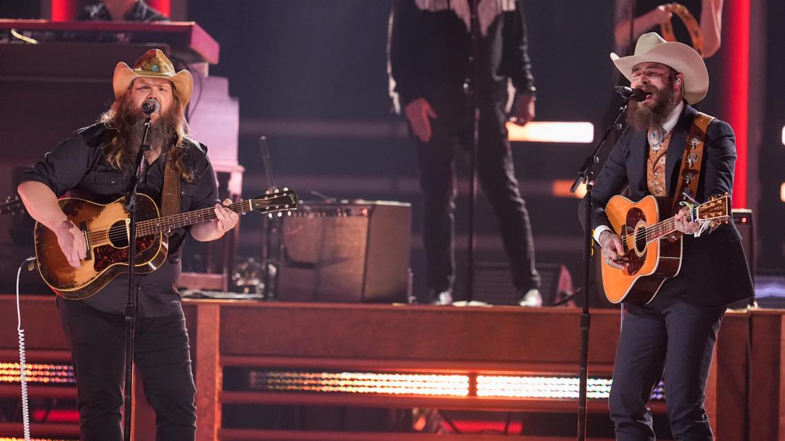 CMA Awards 2024: Chris Stapleton is the star again [Video]