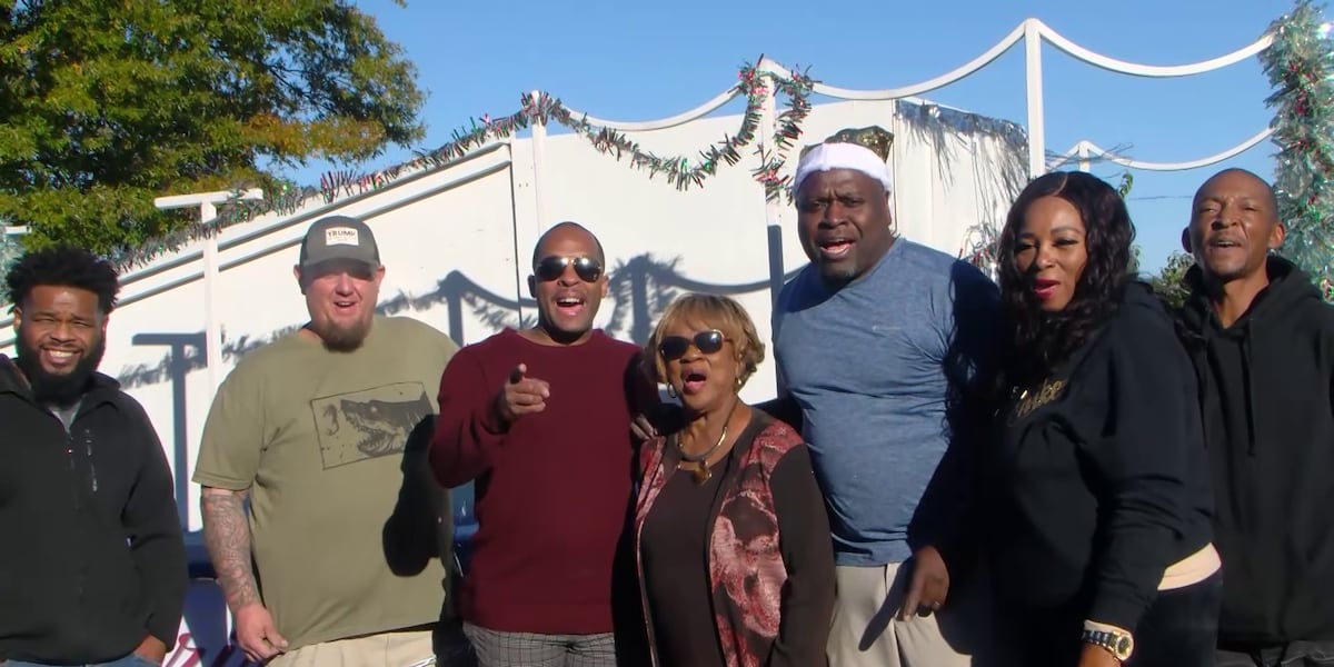 901 Now: Whitehaven residents prep for annual Christmas parade [Video]