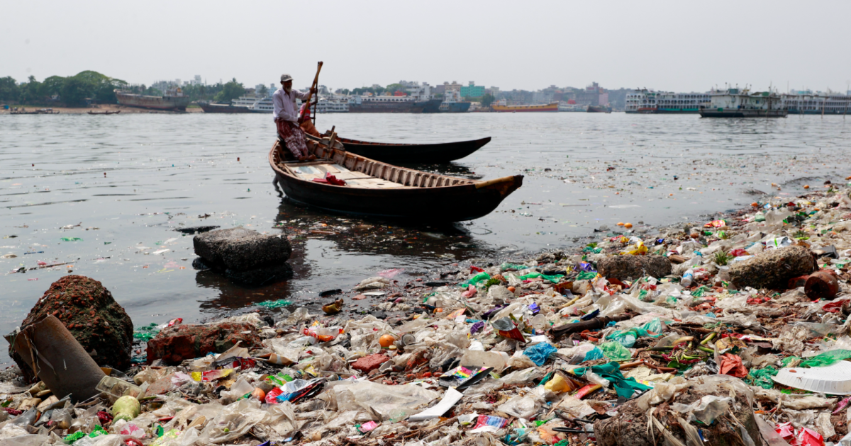 These Five Companies Said Theyd Curb Plastic Waste. They Made It Much Worse.  Mother Jones [Video]